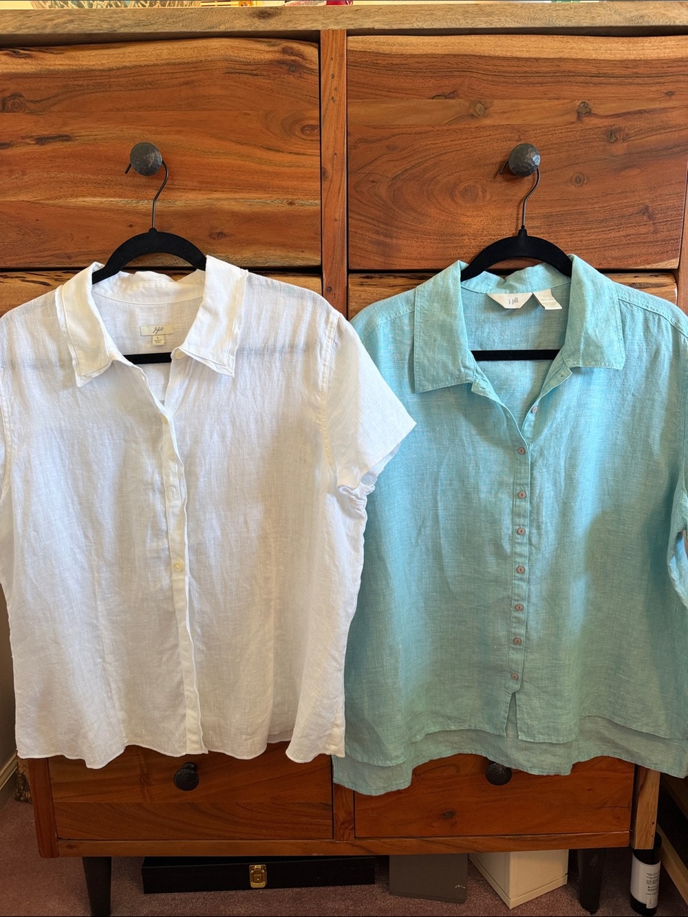 J. Jill 100% Linen Button-Down Tops in White and Aqua. Lot of 2.
